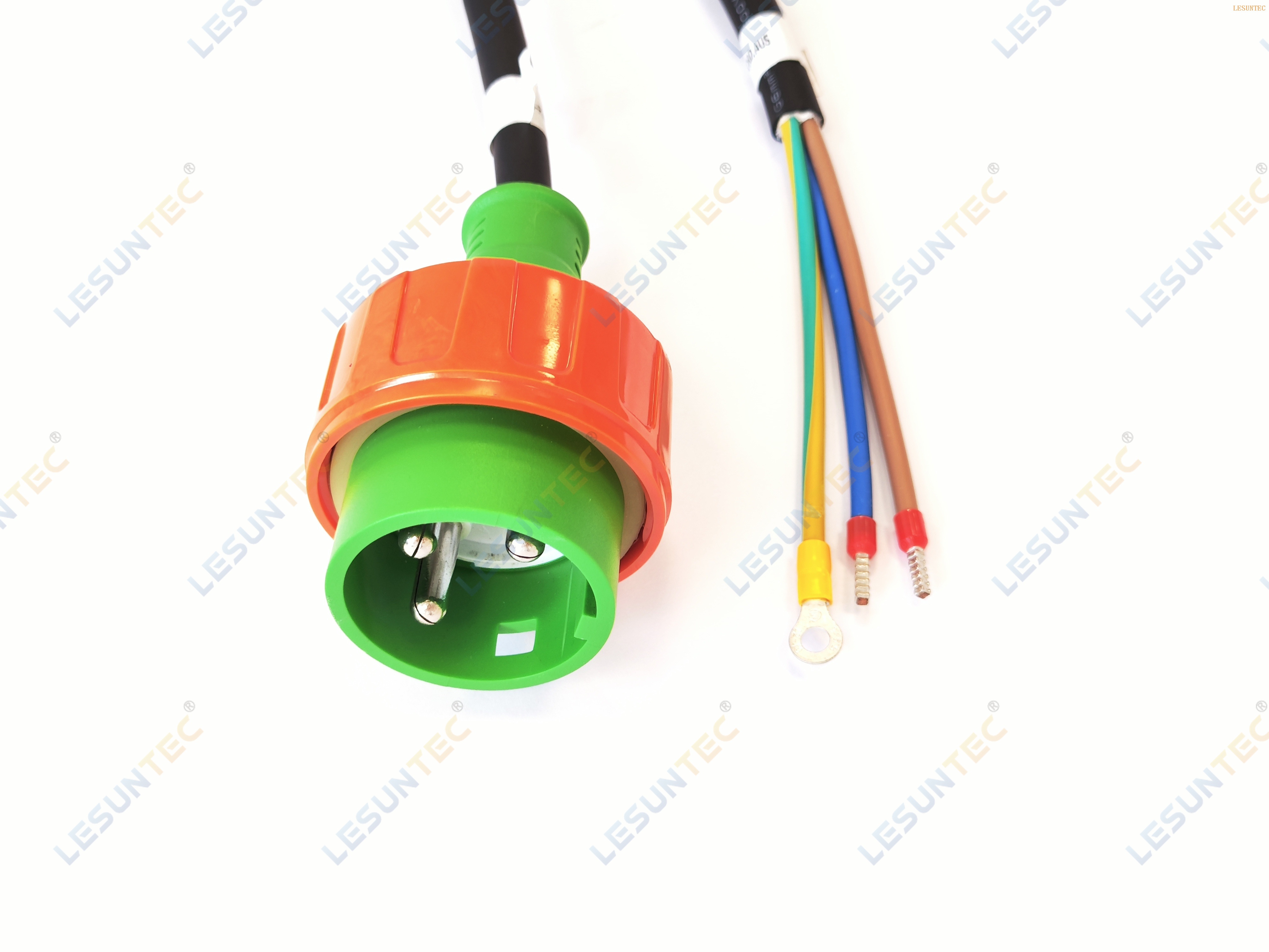 Australian 32A waterproof plug and socket