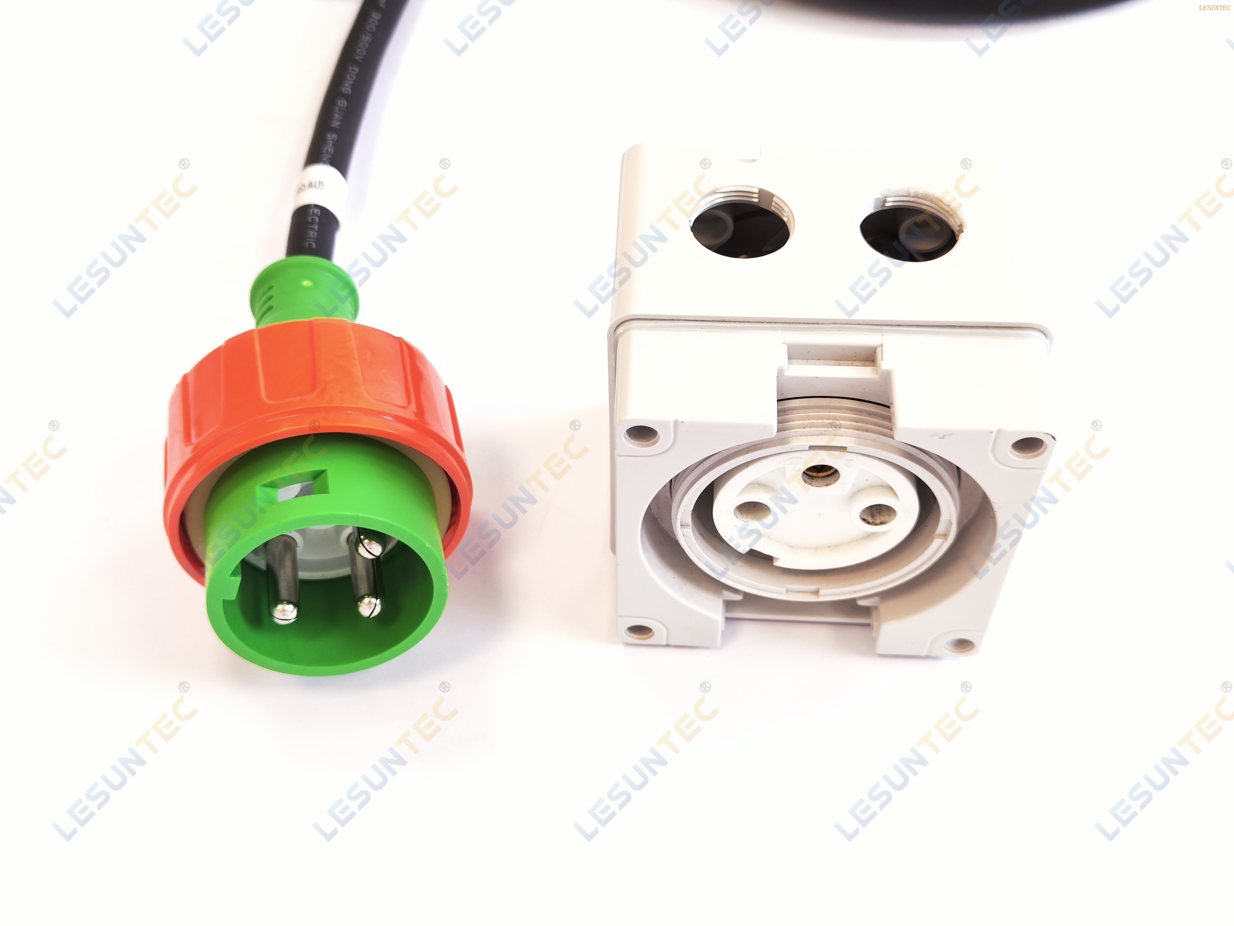 Australian 32A waterproof plug and socket